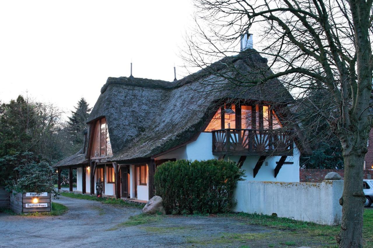 Hof Oberlethe Hotel Wardenburg Bagian luar foto